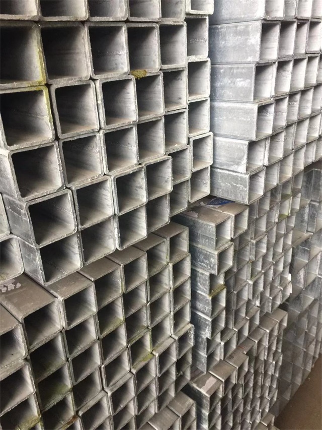 q345b热镀锌方管 q345b热镀锌方管
